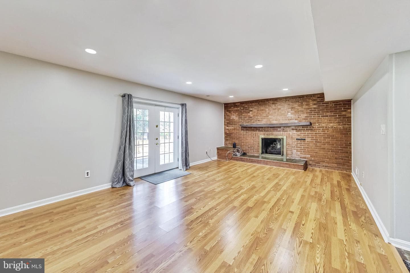 8403 Postoak Road photo 12