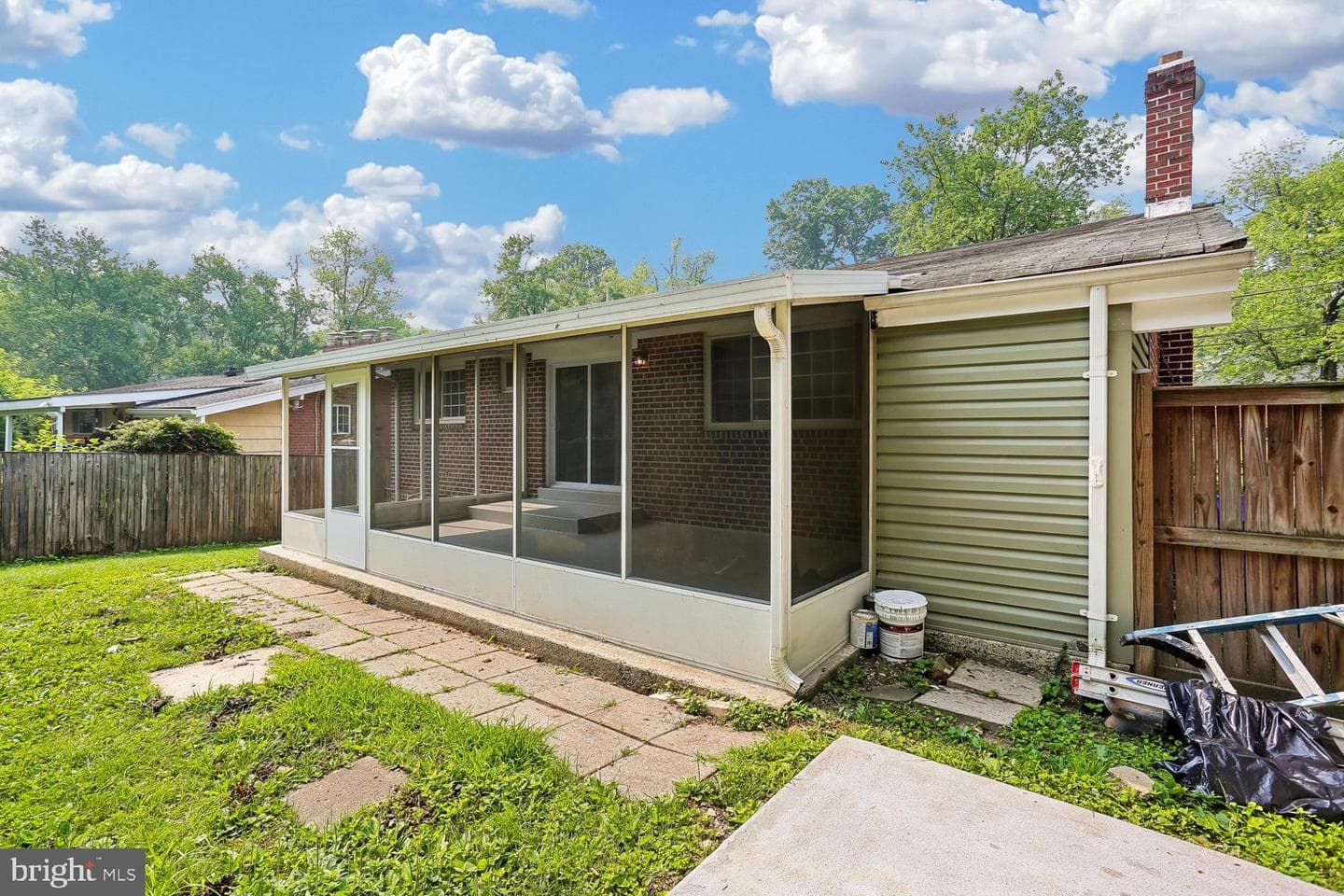 811 Kenbrook Drive photo 12