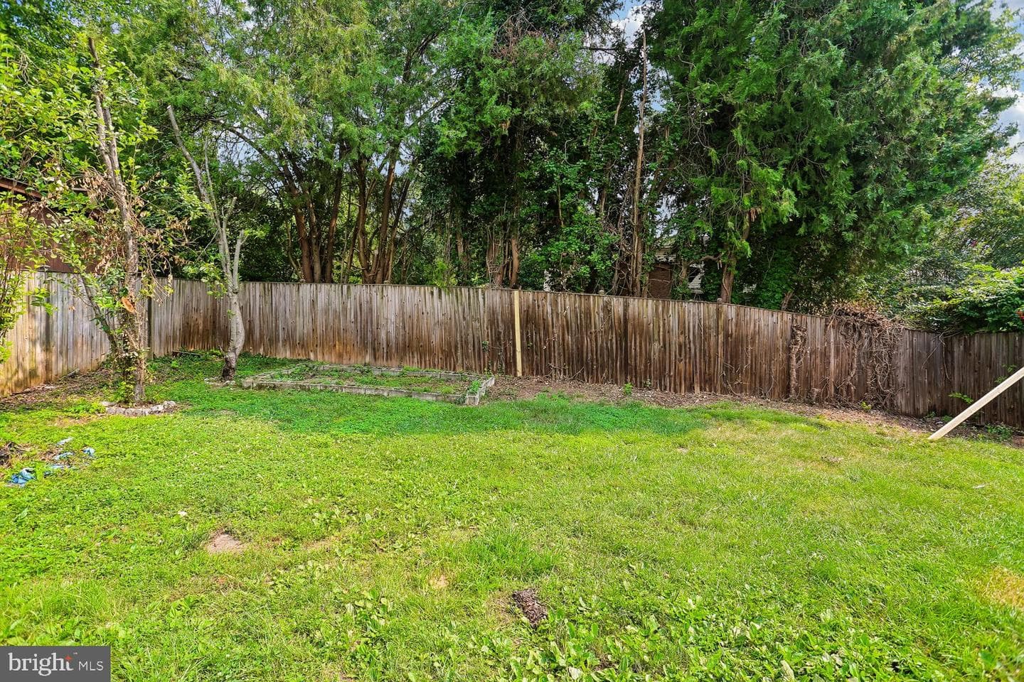 811 Kenbrook Drive photo 17