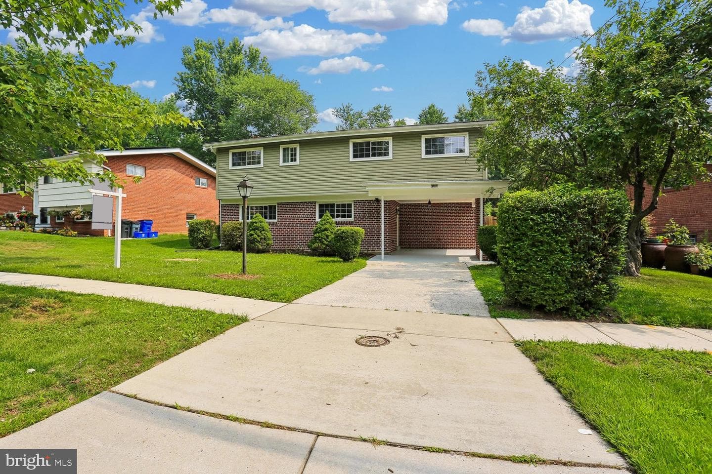 811 Kenbrook Drive photo 4