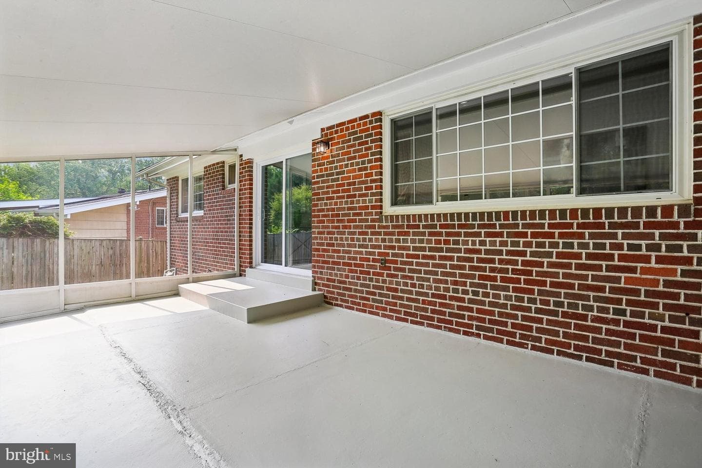 811 Kenbrook Drive photo 43