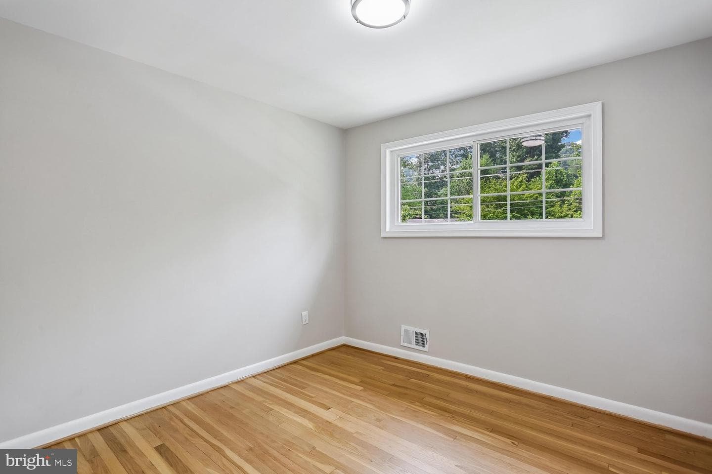 811 Kenbrook Drive photo 59