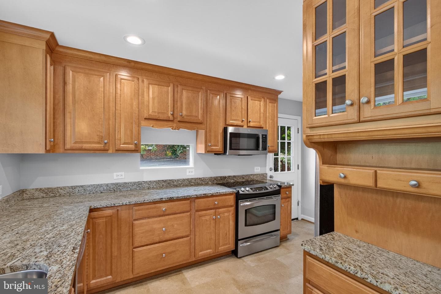 10228 Hatherleigh Dr photo 19