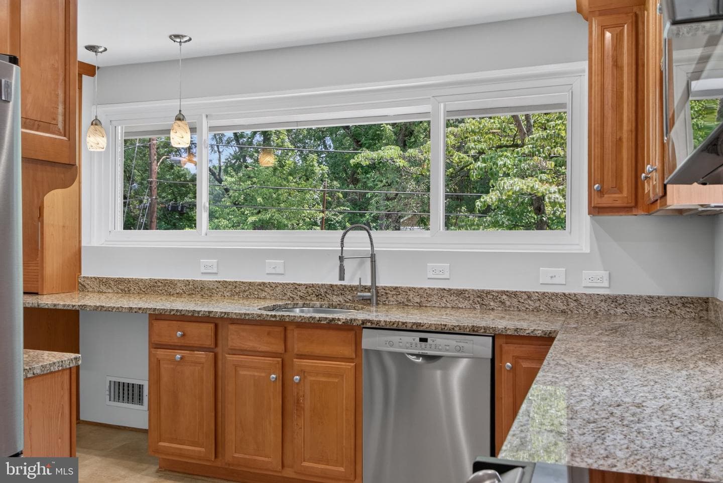 10228 Hatherleigh Dr photo 20