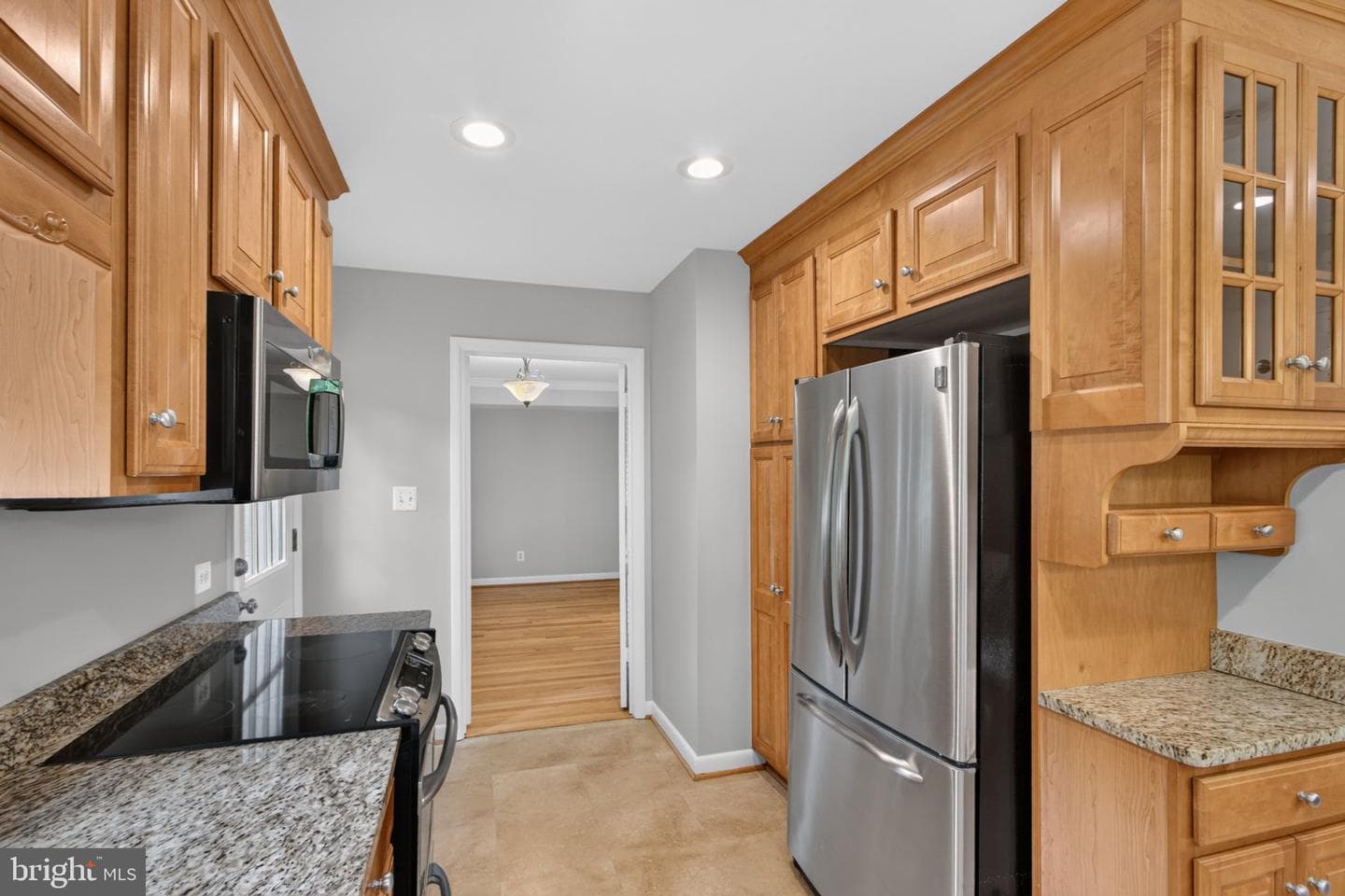 10228 Hatherleigh Dr photo 22