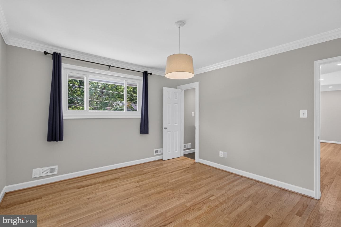 10228 Hatherleigh Dr photo 26