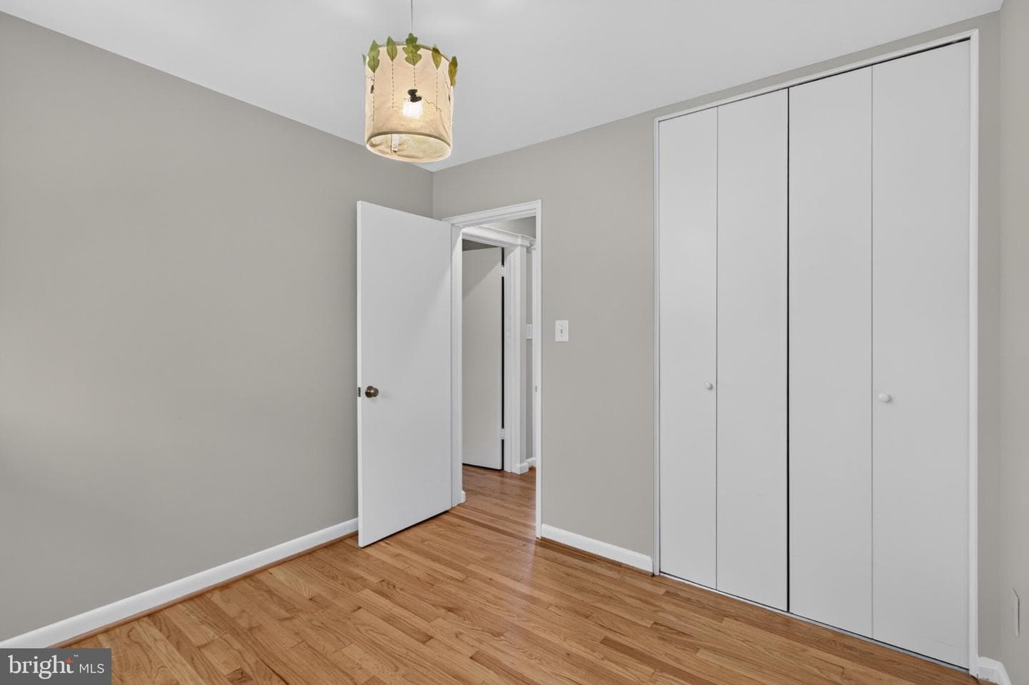 10228 Hatherleigh Dr photo 36