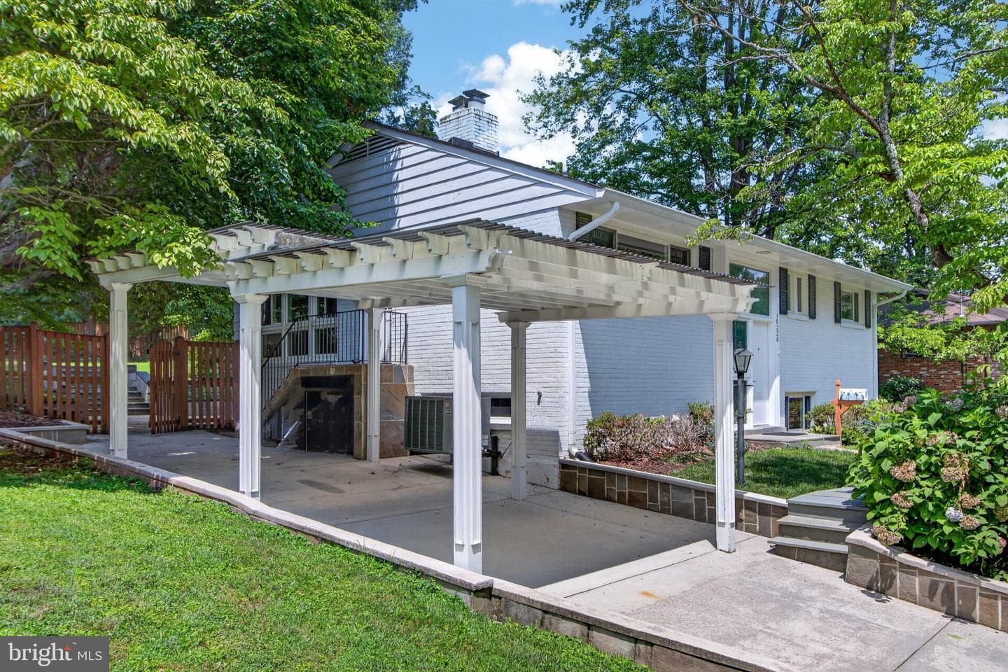 10228 Hatherleigh Dr photo 64