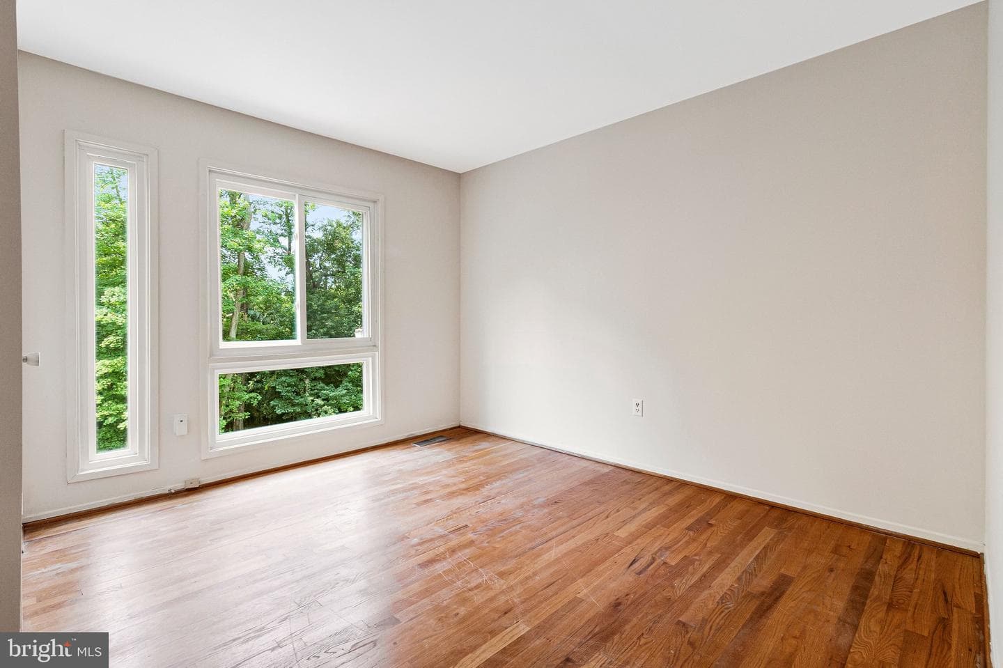 11408 Woodington Terrace photo 46