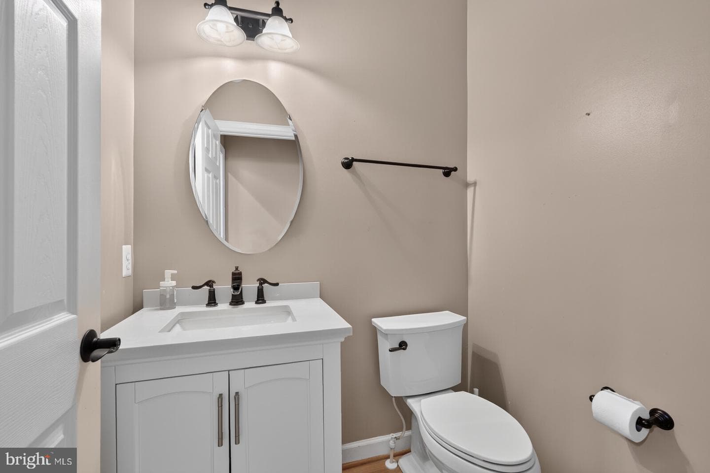 23218 Robin Song Drive photo 10