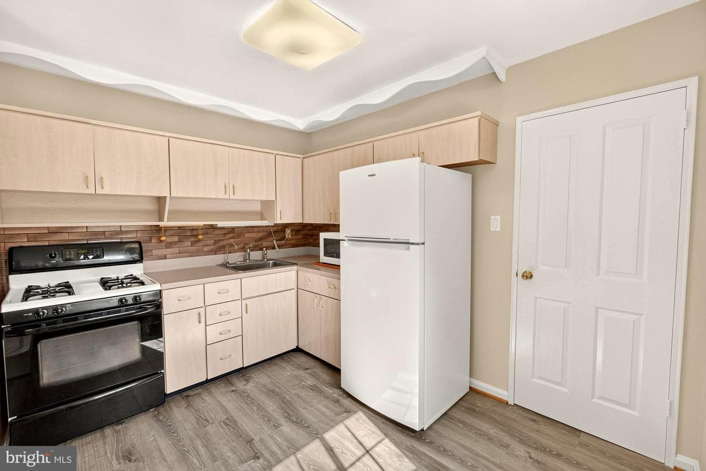 11407 Grayling Lane photo 25