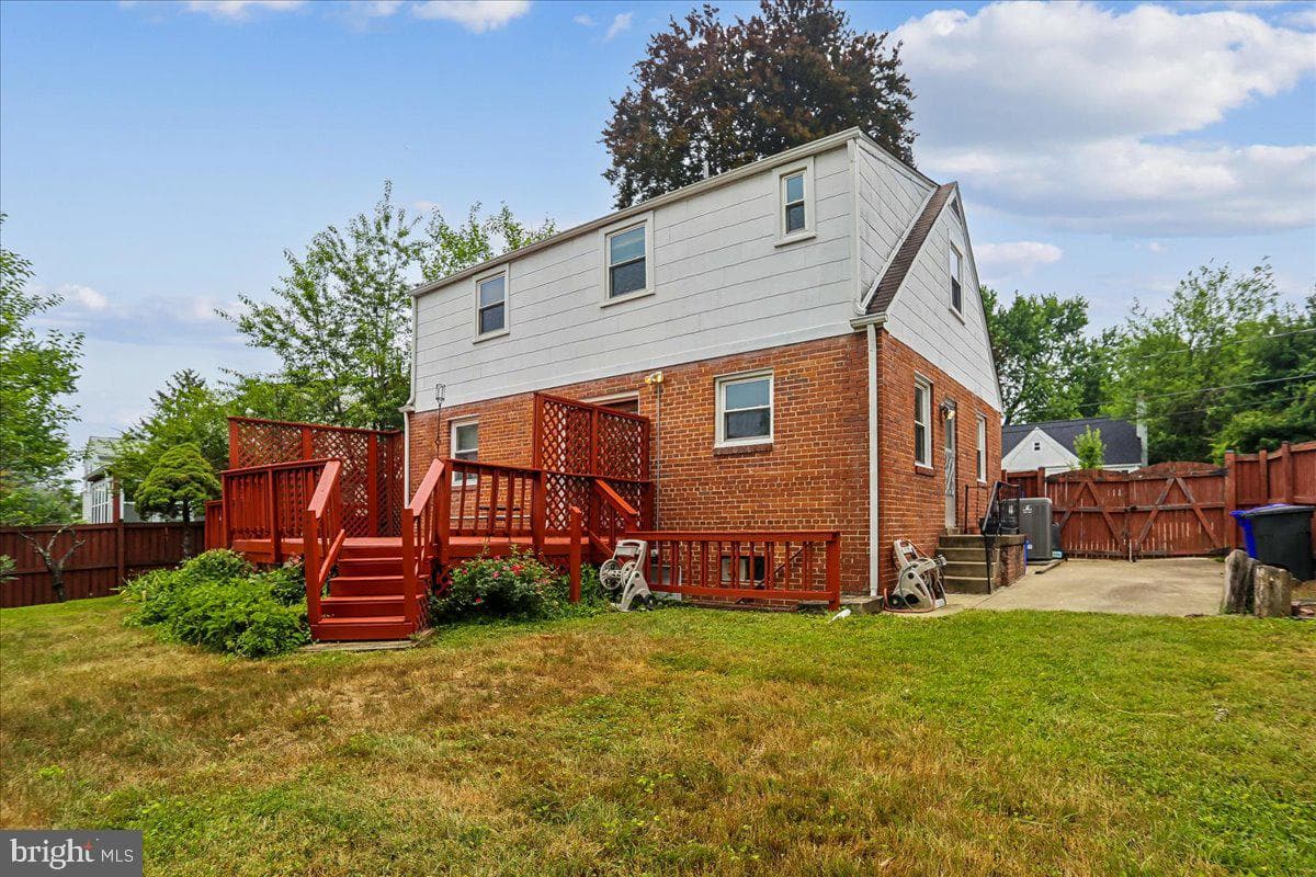 2806 Hardy Avenue photo 27