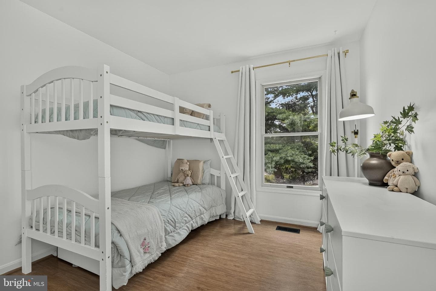 121 Swarthmore Avenue photo 43