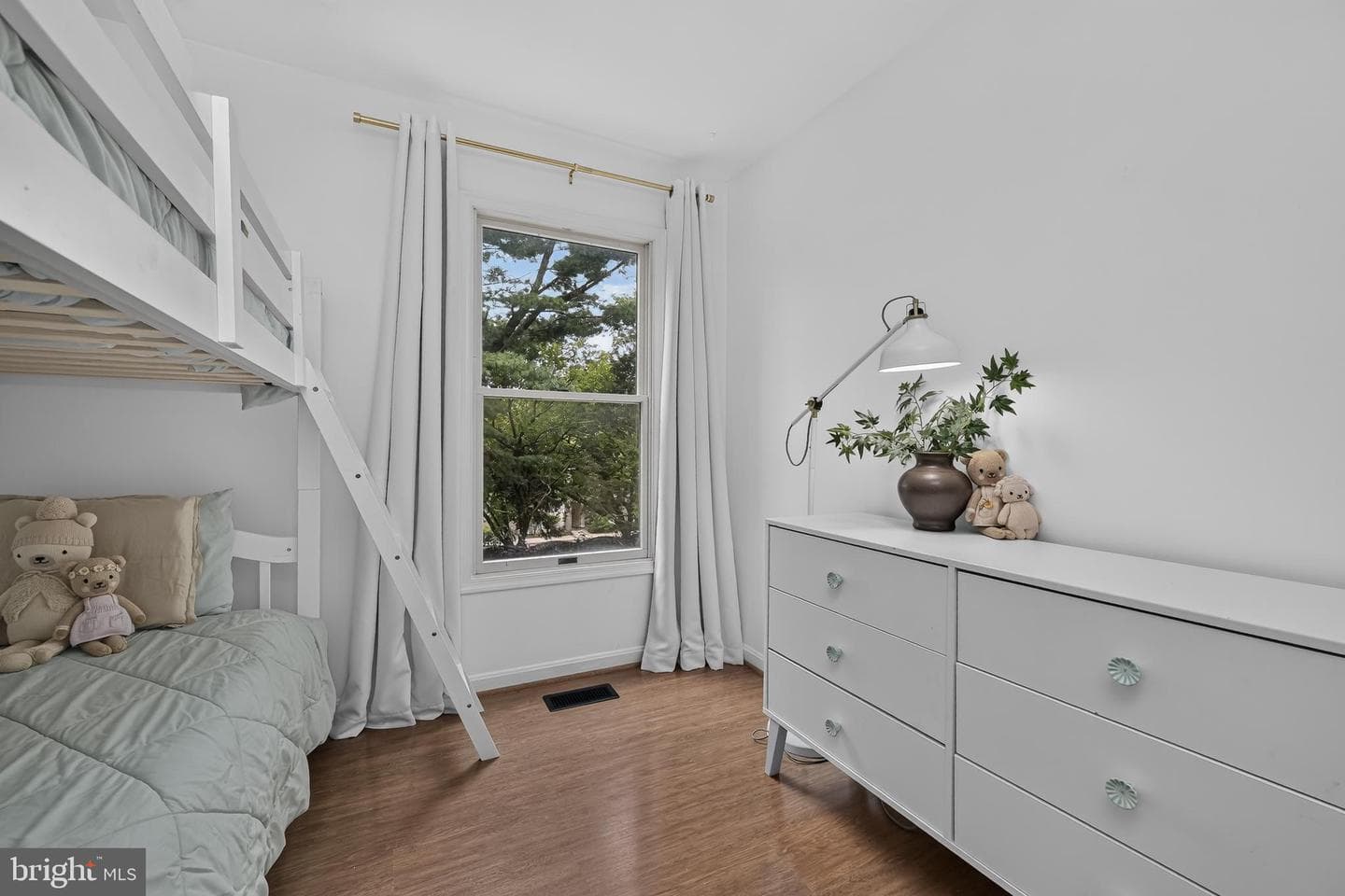 121 Swarthmore Avenue photo 45