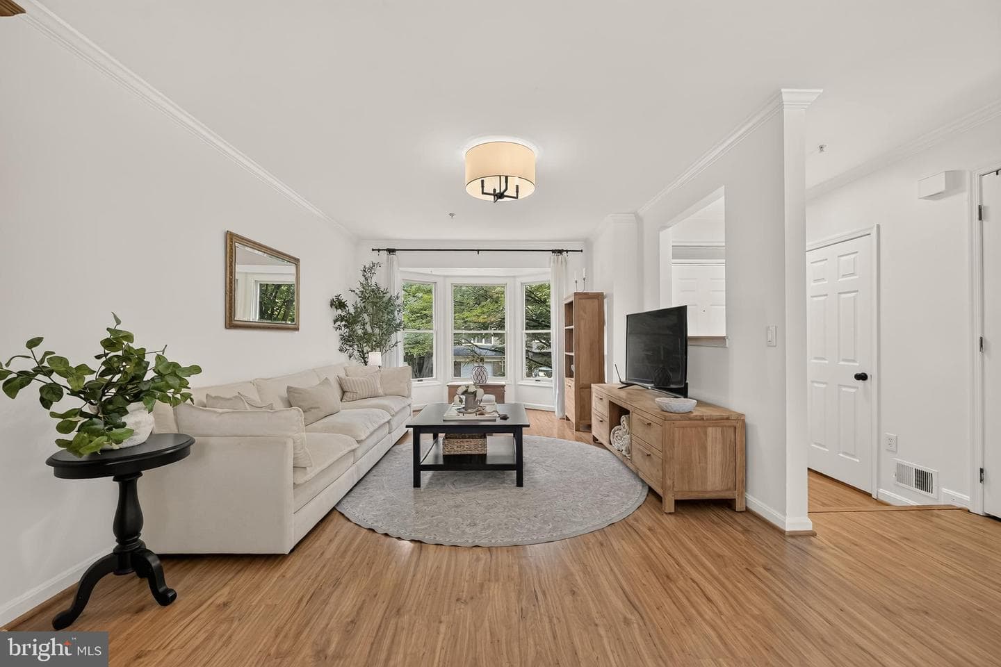 121 Swarthmore Avenue photo 9