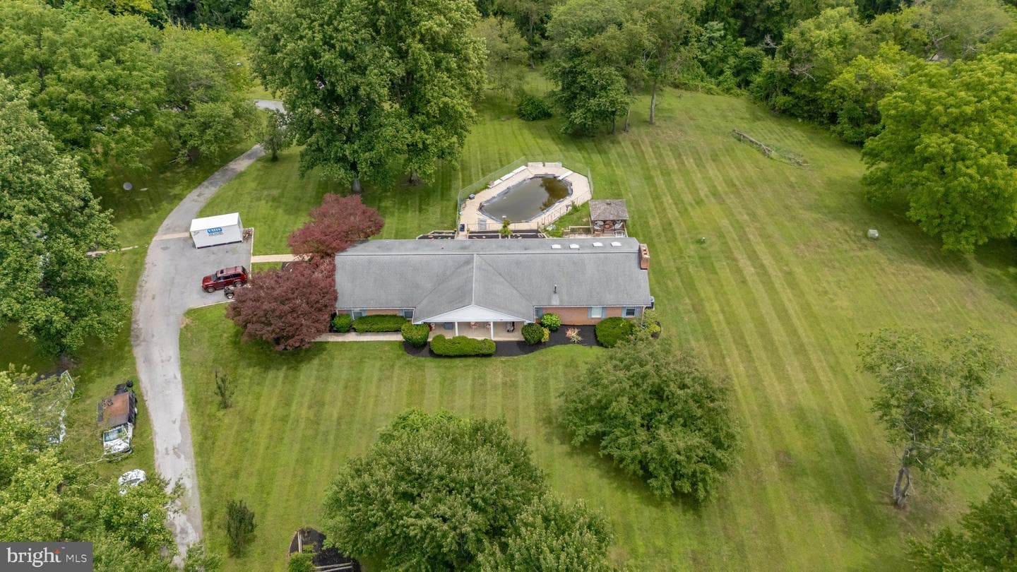 8953 Gue Road photo 6