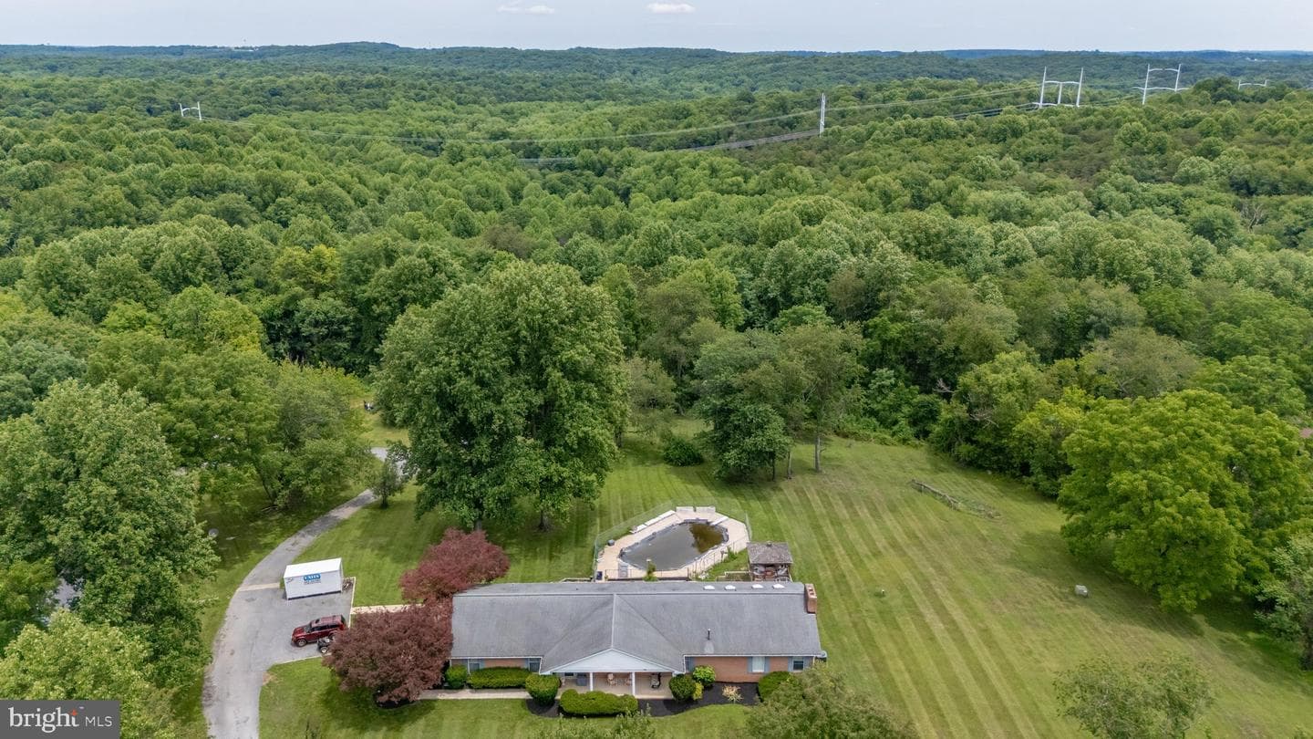 8953 Gue Road photo 7