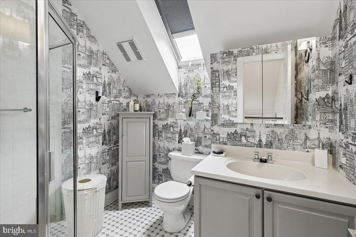 3701 Shepherd Street photo 40
