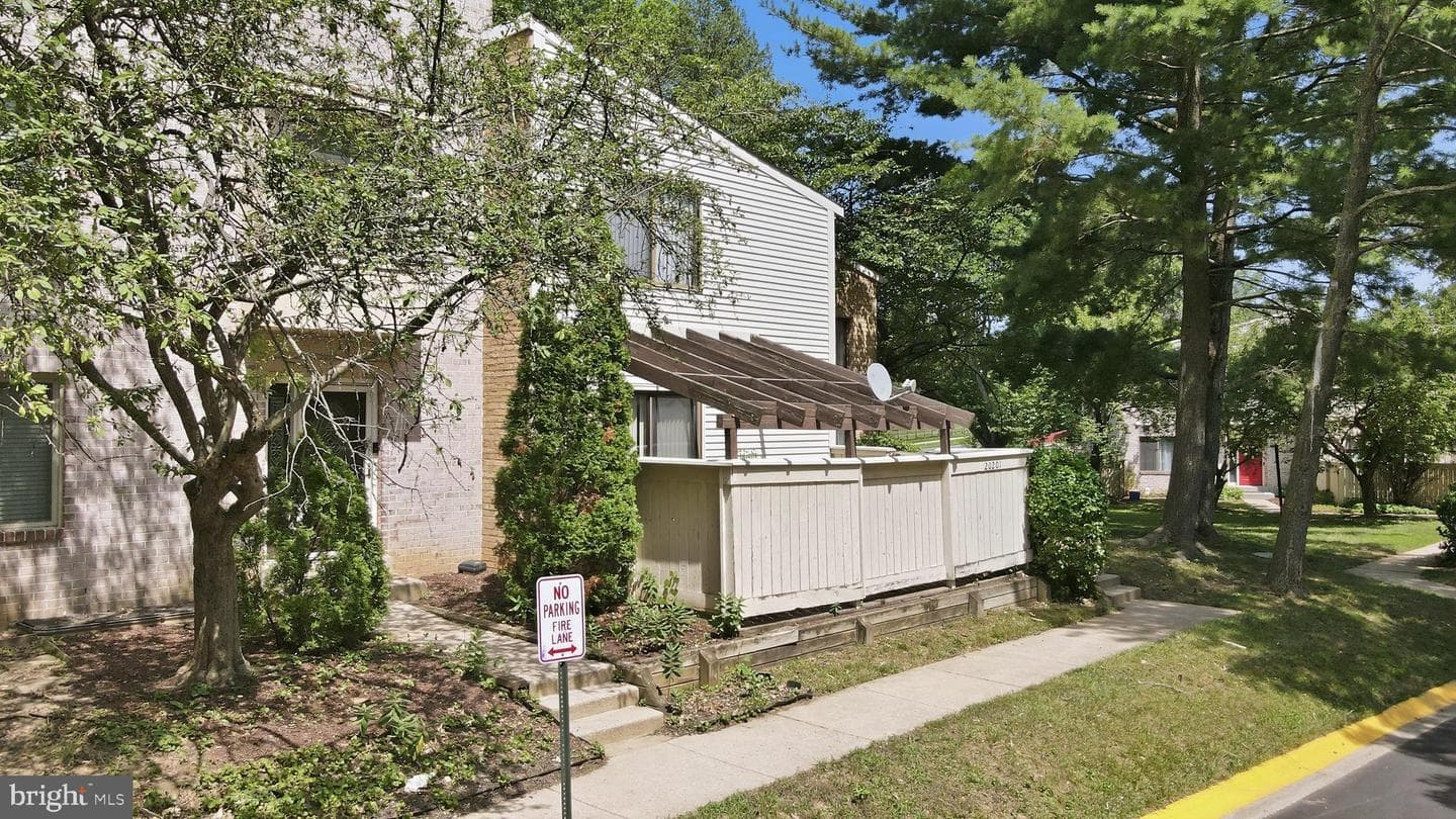 20201 Spring Haven Court photo 2