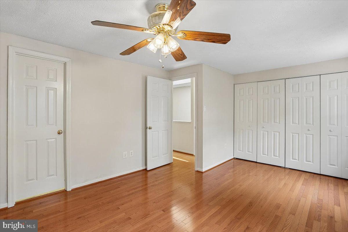 11 Teaneck Court photo 17