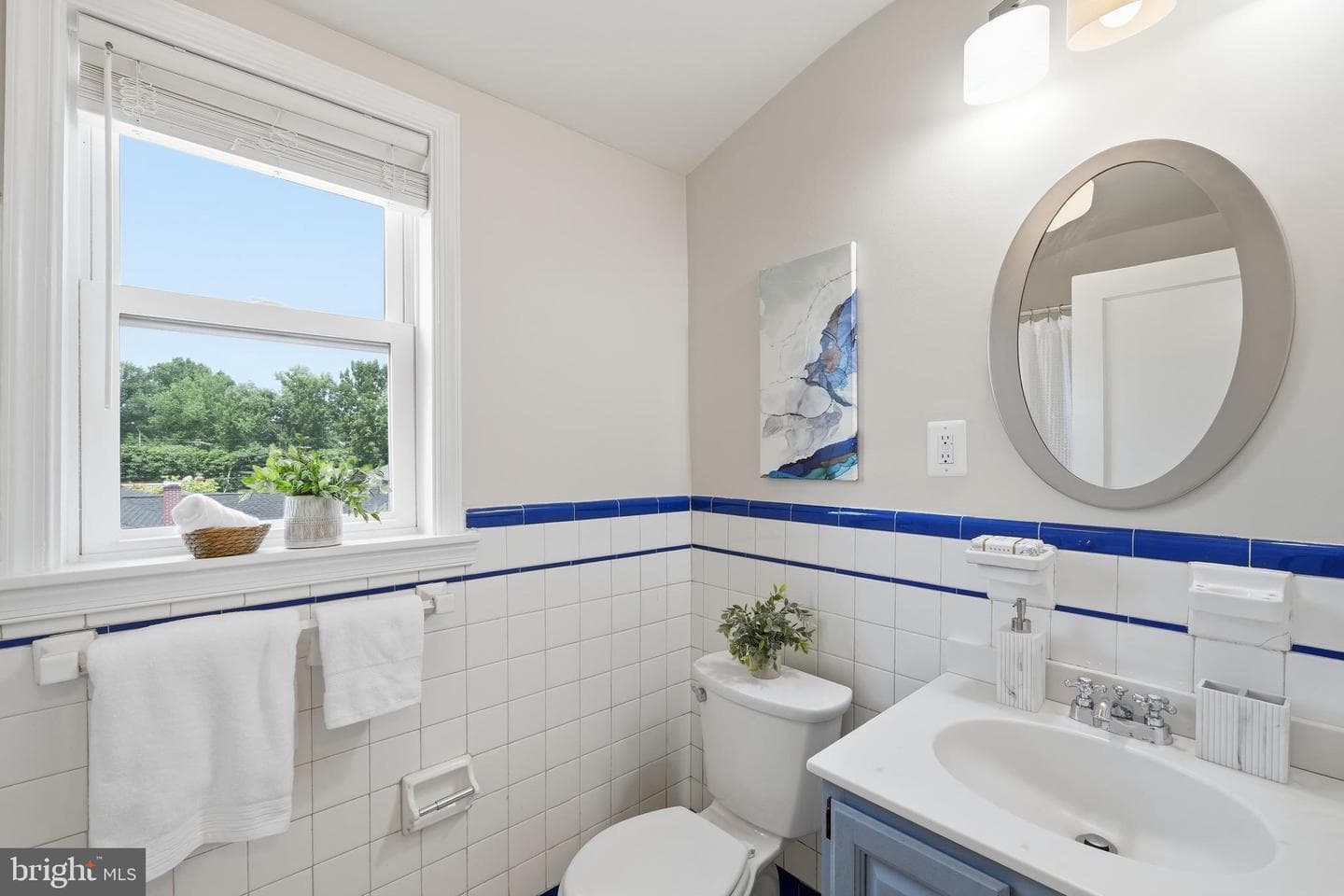 2023 Lansdowne Way photo 15