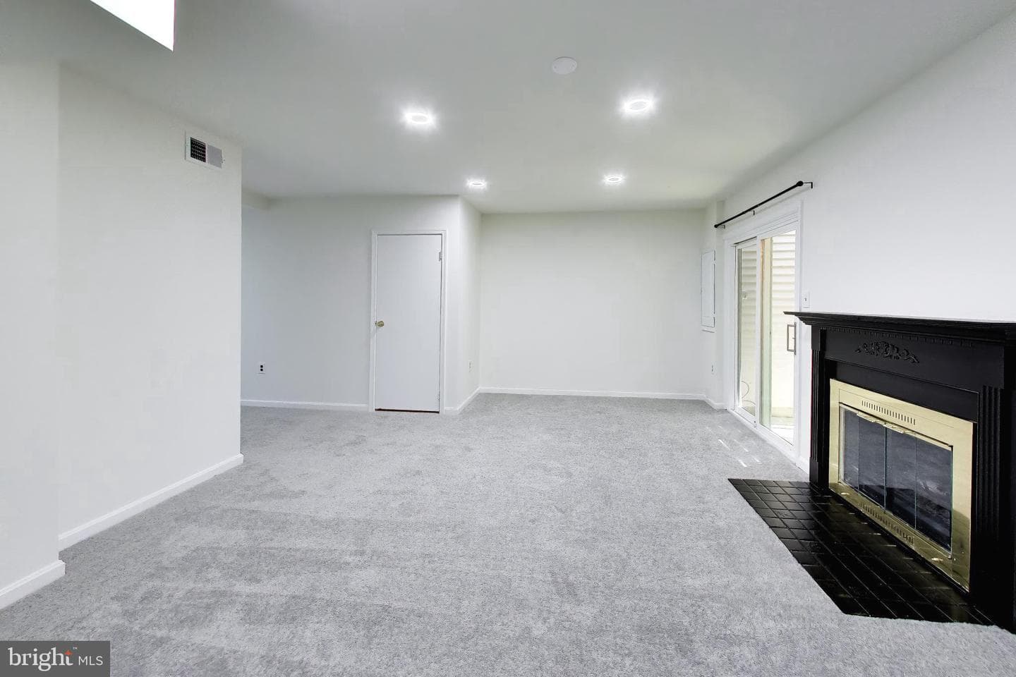 835 Flagler Drive photo 29