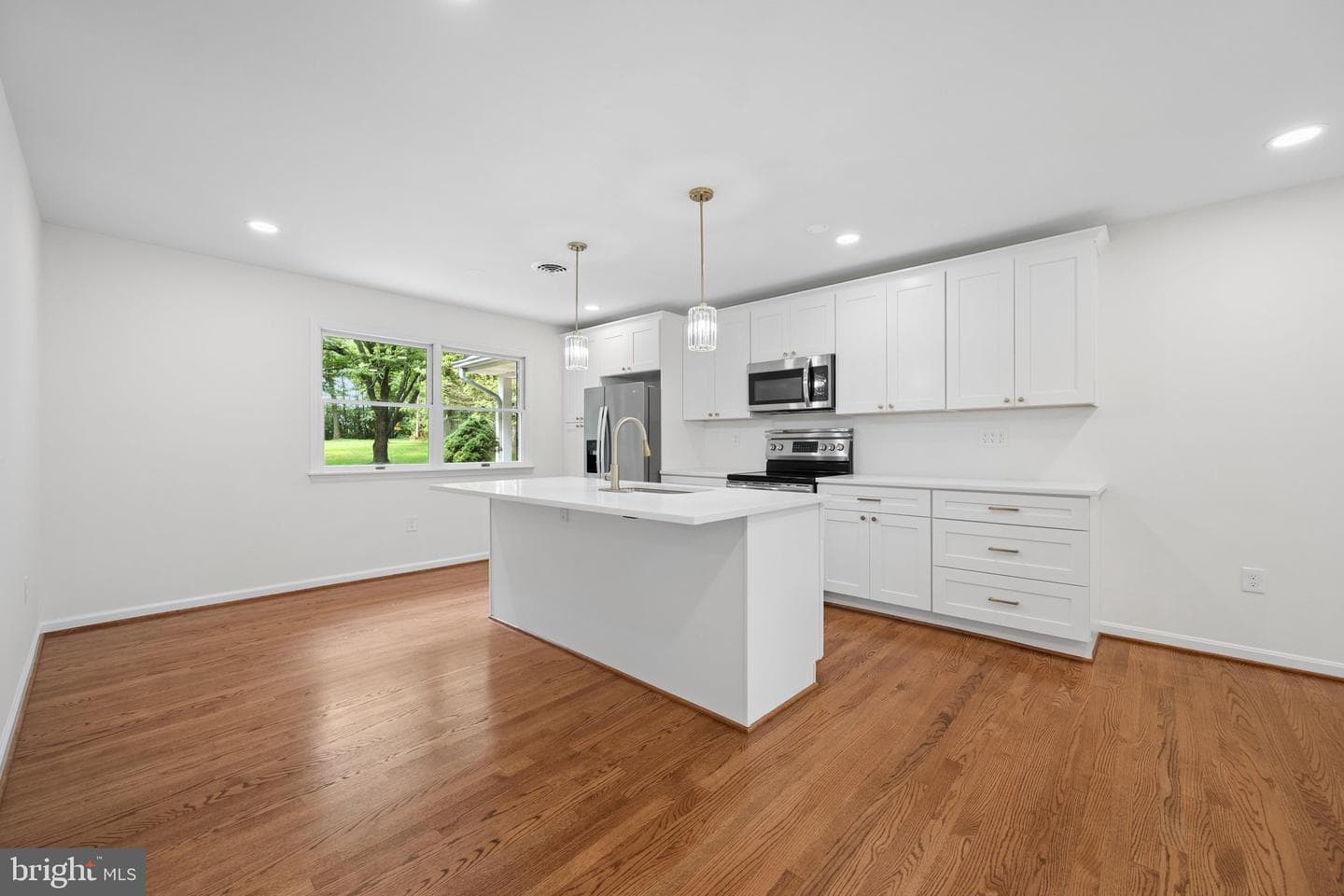 13715 Lewisdale Road photo 23