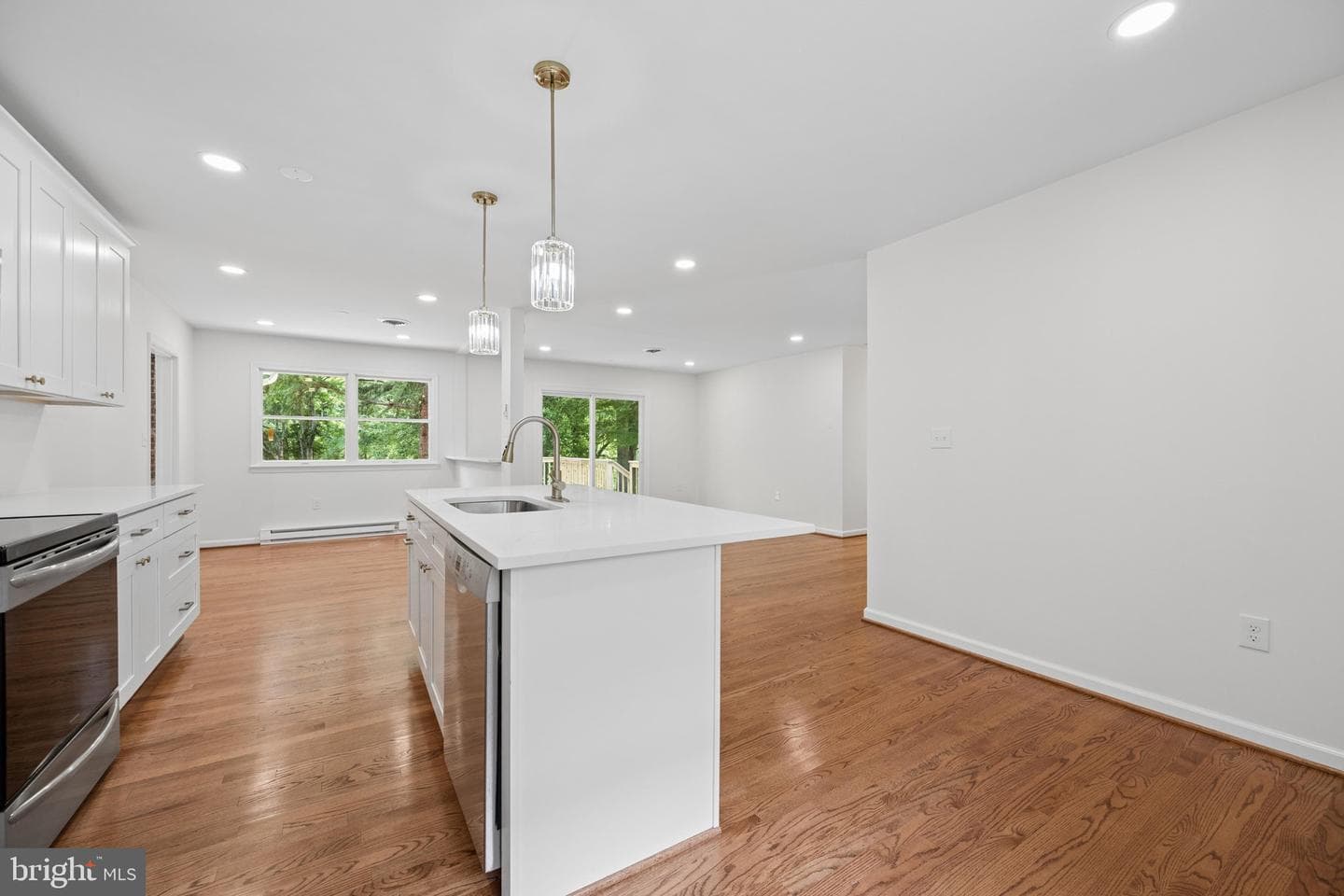 13715 Lewisdale Road photo 27