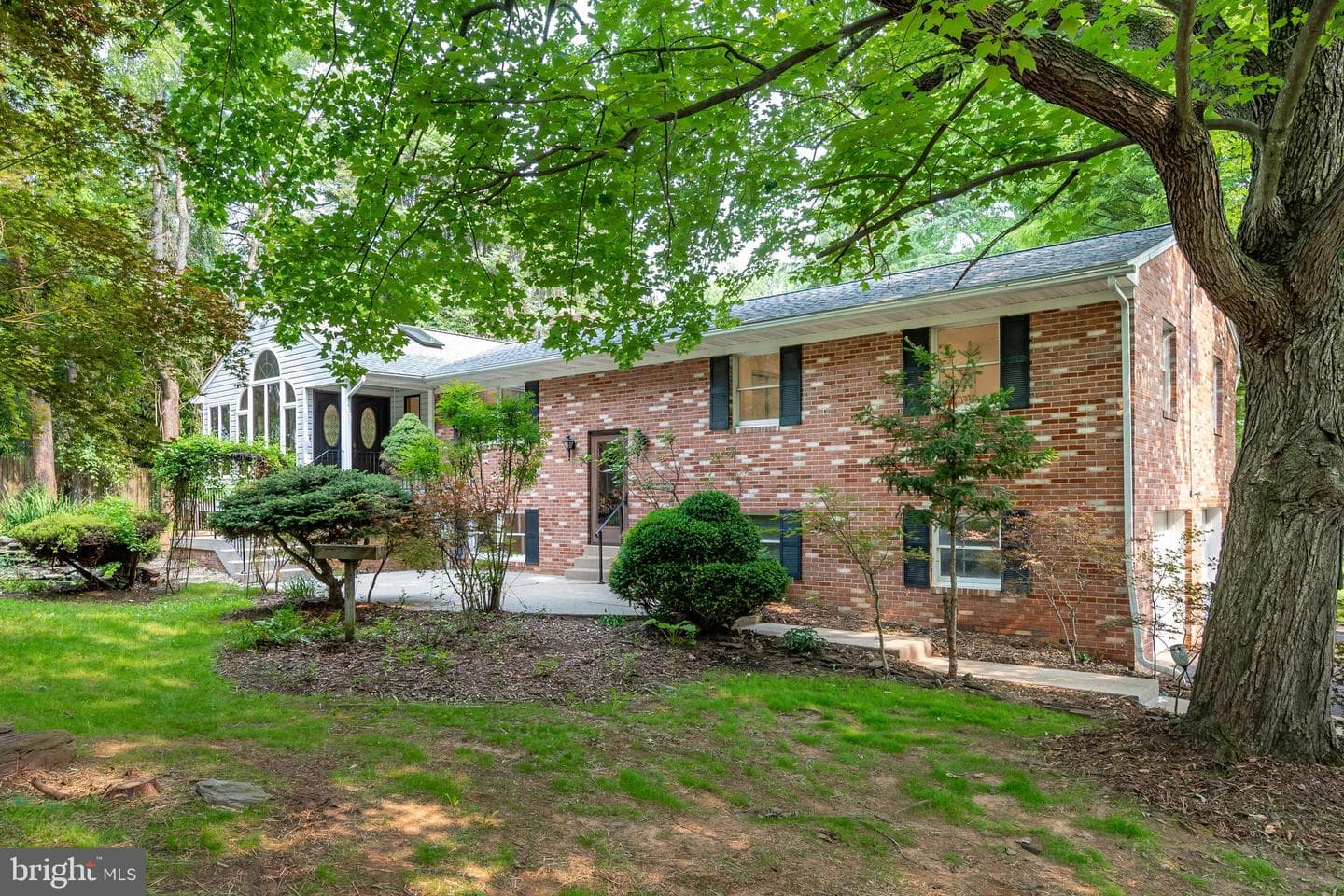 13715 Lewisdale Road photo 95