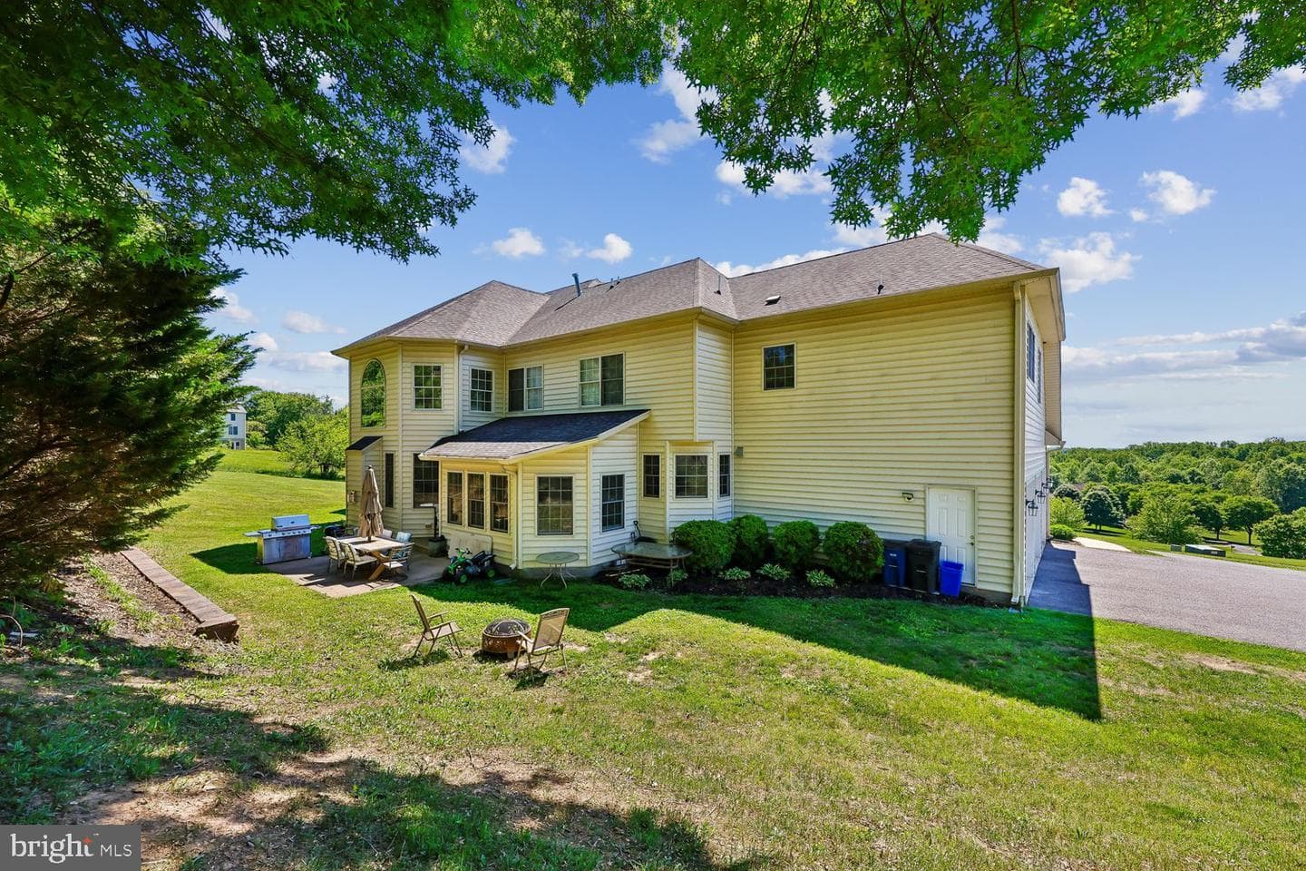 25106 Highland Manor Court photo 2