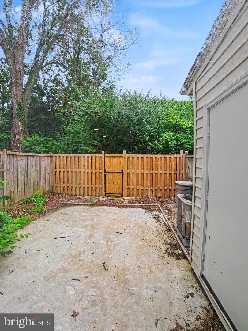 682 Azalea Drive #6-682 photo 32