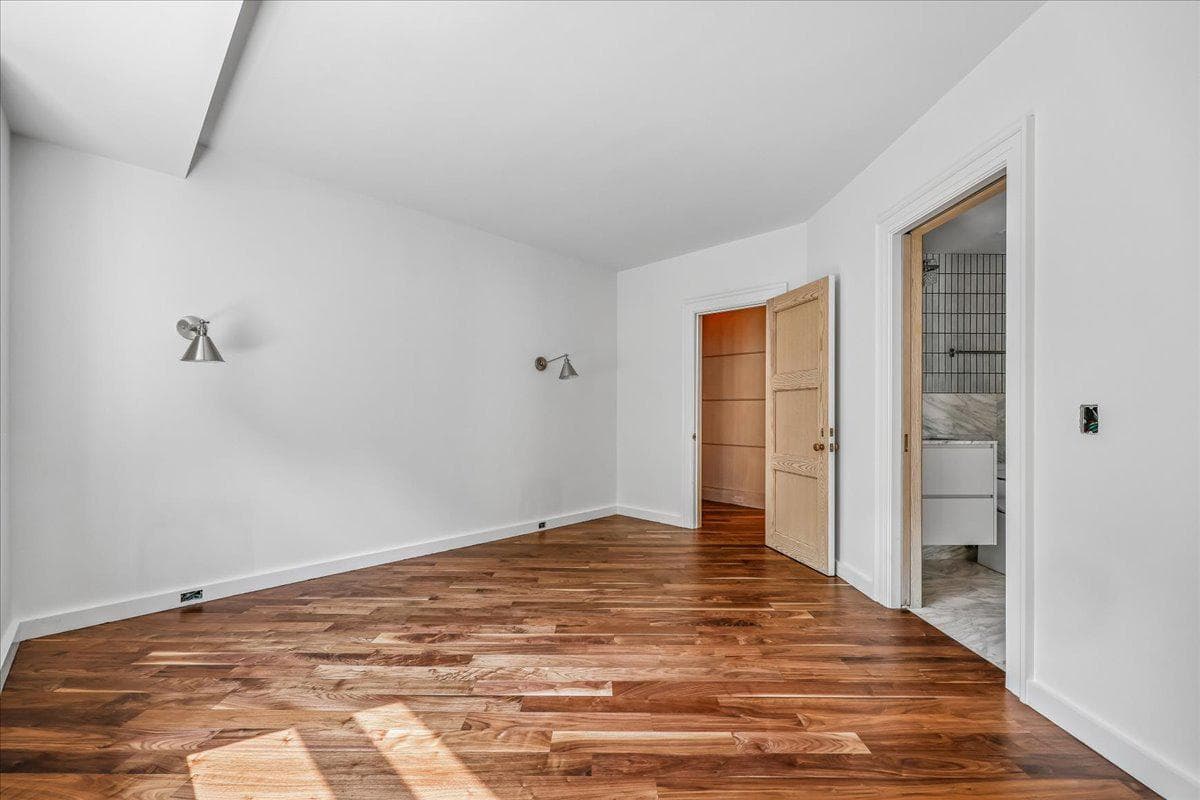5610 Wisconsin Avenue #103 photo 36