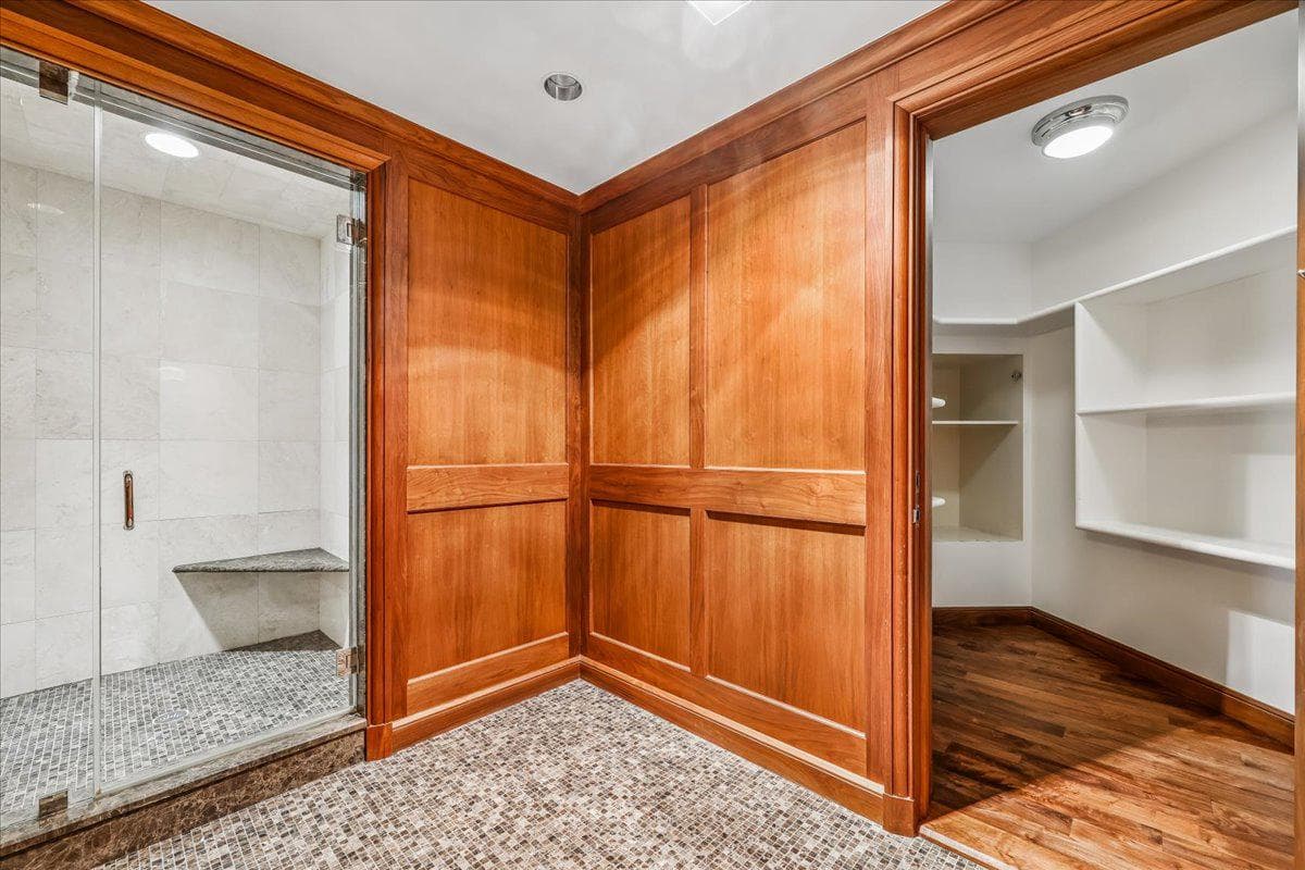 5610 Wisconsin Avenue #103 photo 49