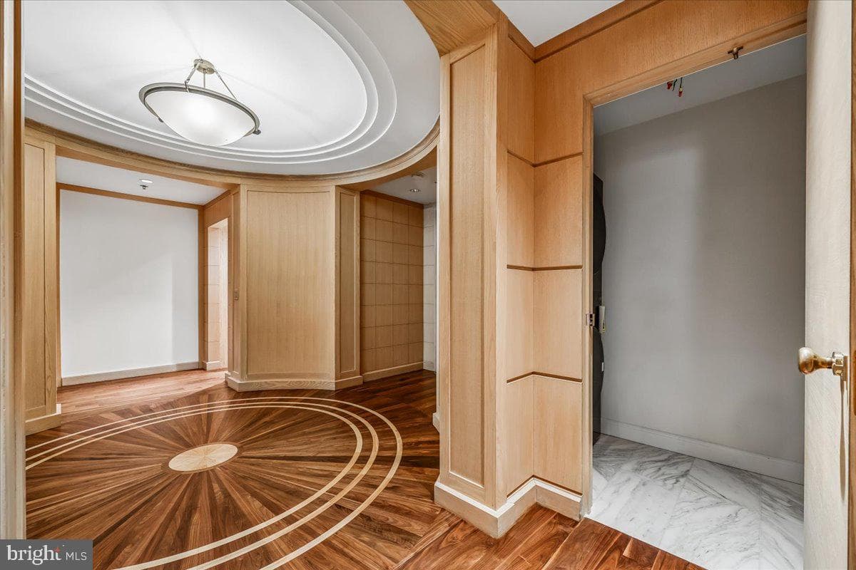 5610 Wisconsin Avenue #103 photo 6