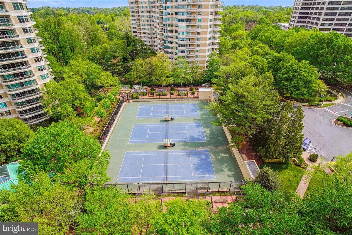 5610 Wisconsin Avenue #103 photo 65
