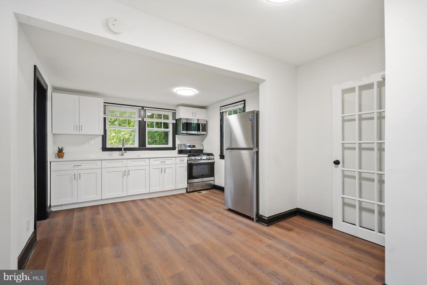 314 Grandin Avenue photo 6