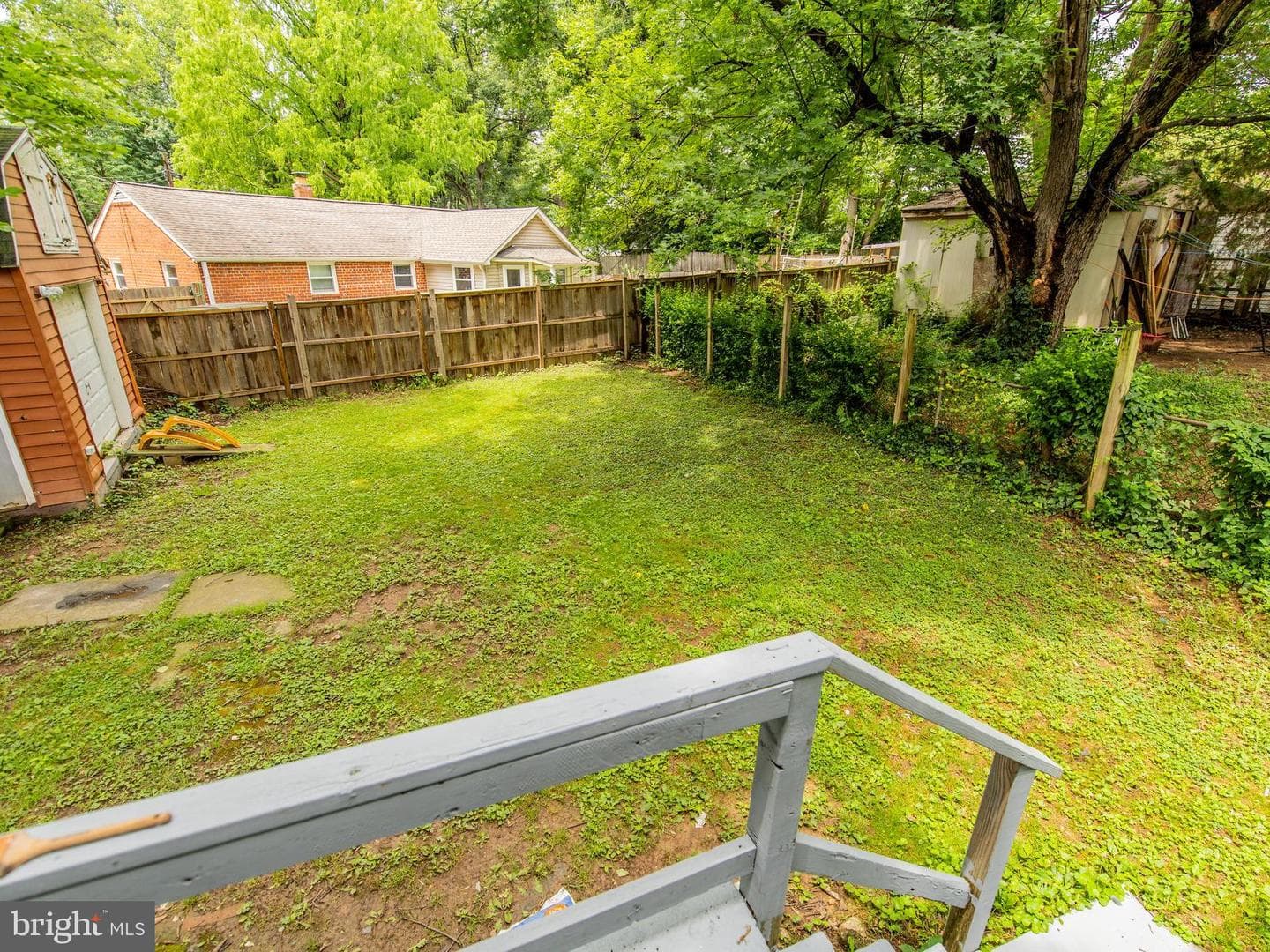 12124 Livingston Street photo 35