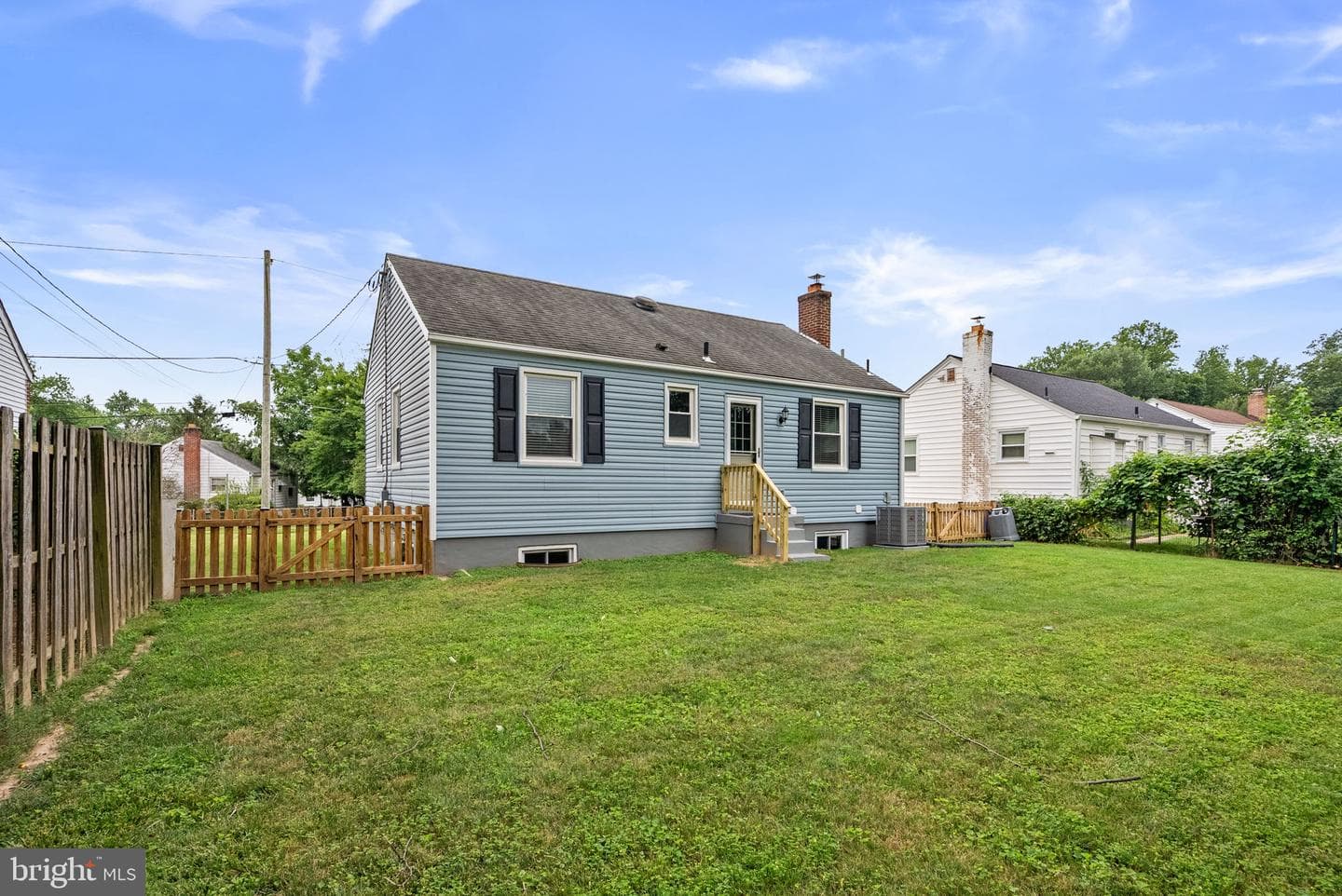 3013 Medway Street photo 27
