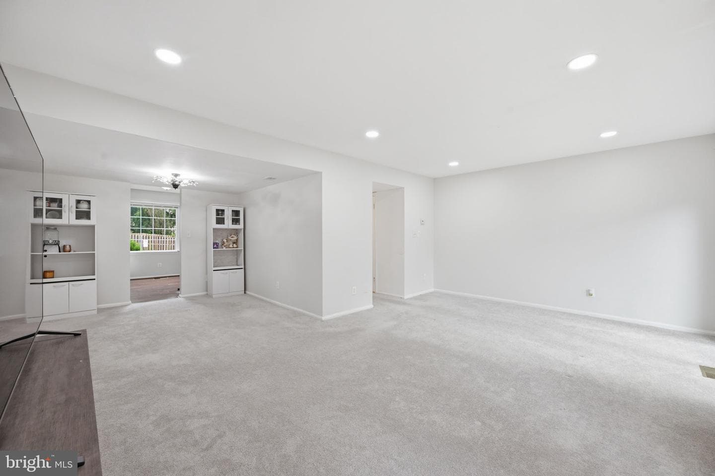 9367 Bremerton photo 6