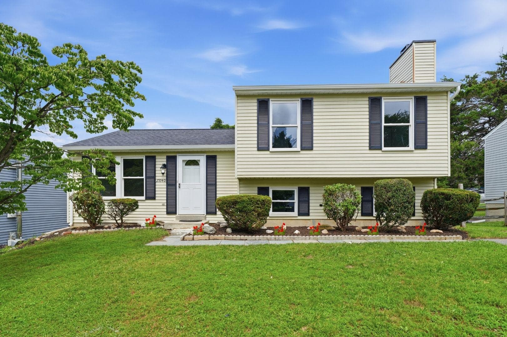 25940 Largo Court photo 1