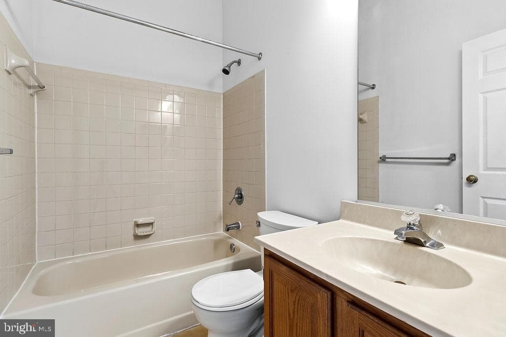 17901 Cottonwood Terrace photo 27