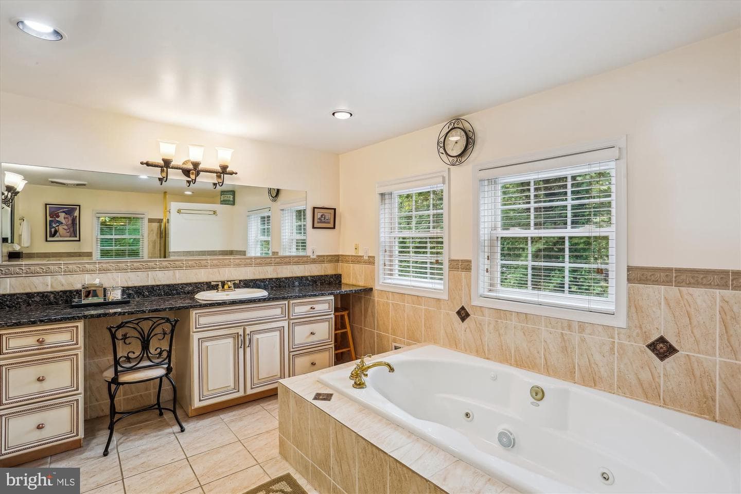 9201 Laurel Oak Drive photo 22