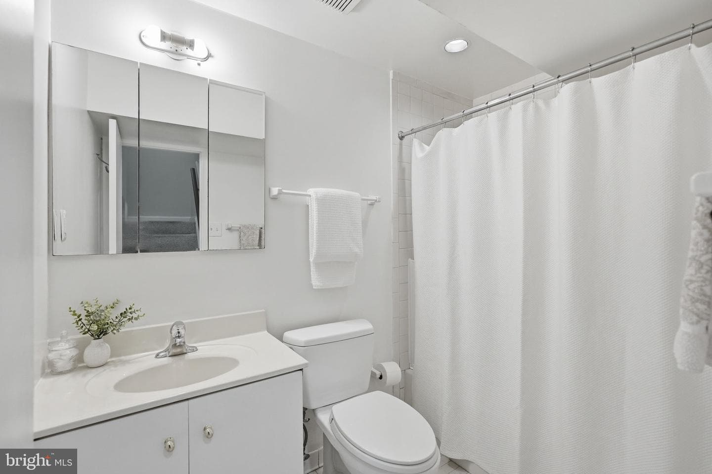 11213 Angus Place photo 33