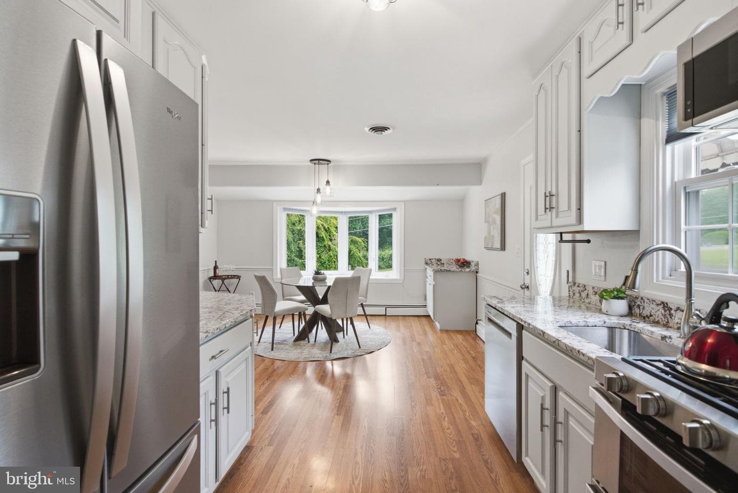 10808 Kingstead Road photo 6