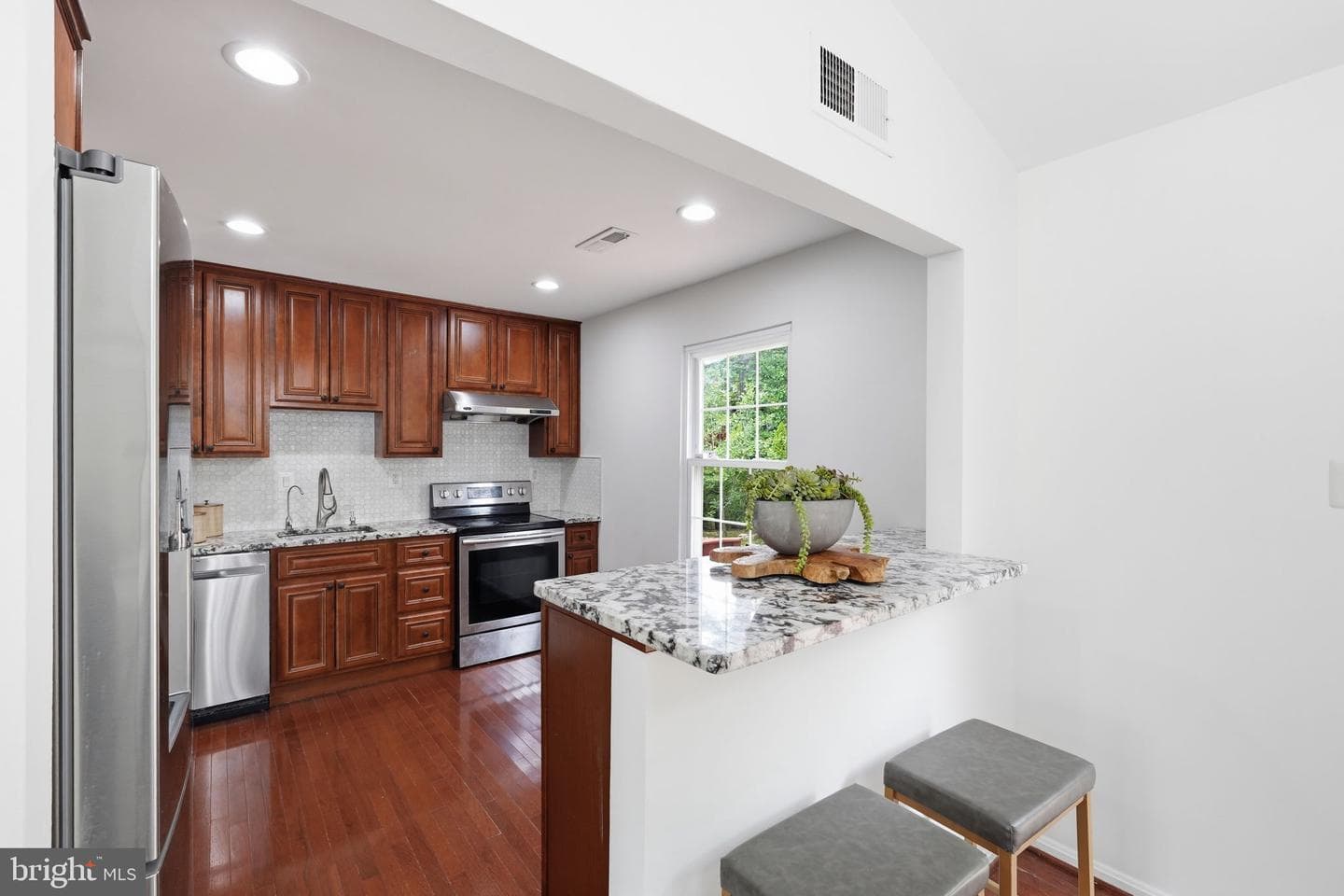 13513 Teakwood Lane photo 6