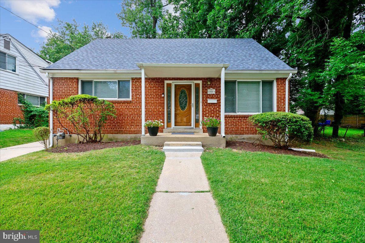 3920 Weller Road, Silver Spring