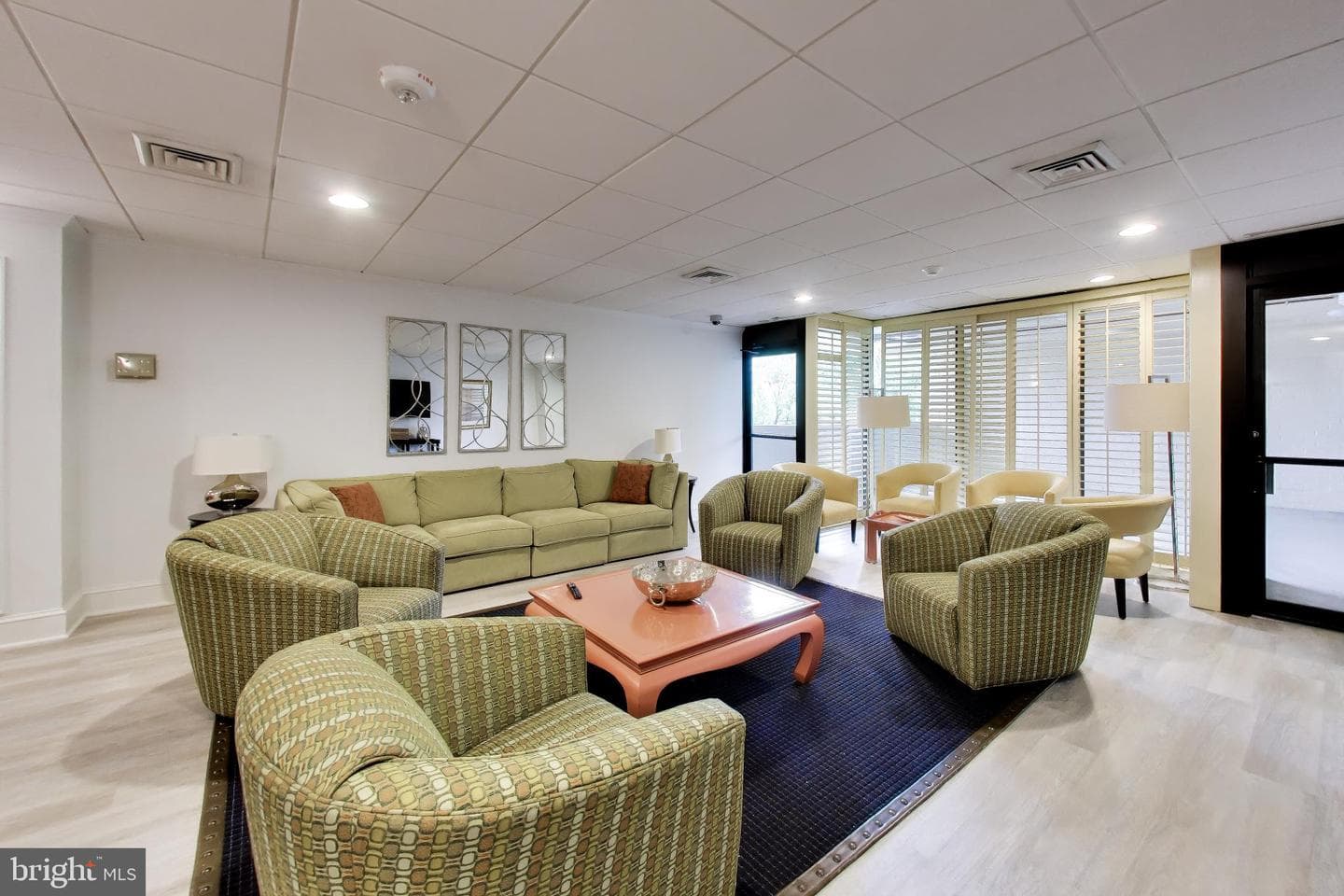 4242 East West Highway #514 photo 18