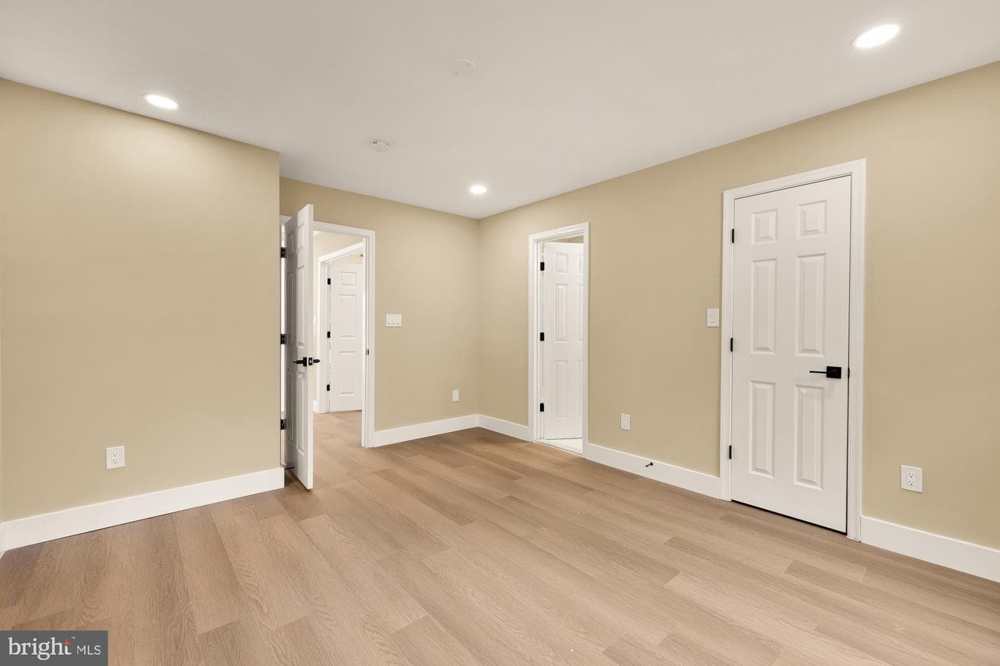 16229 Black Rock photo 37