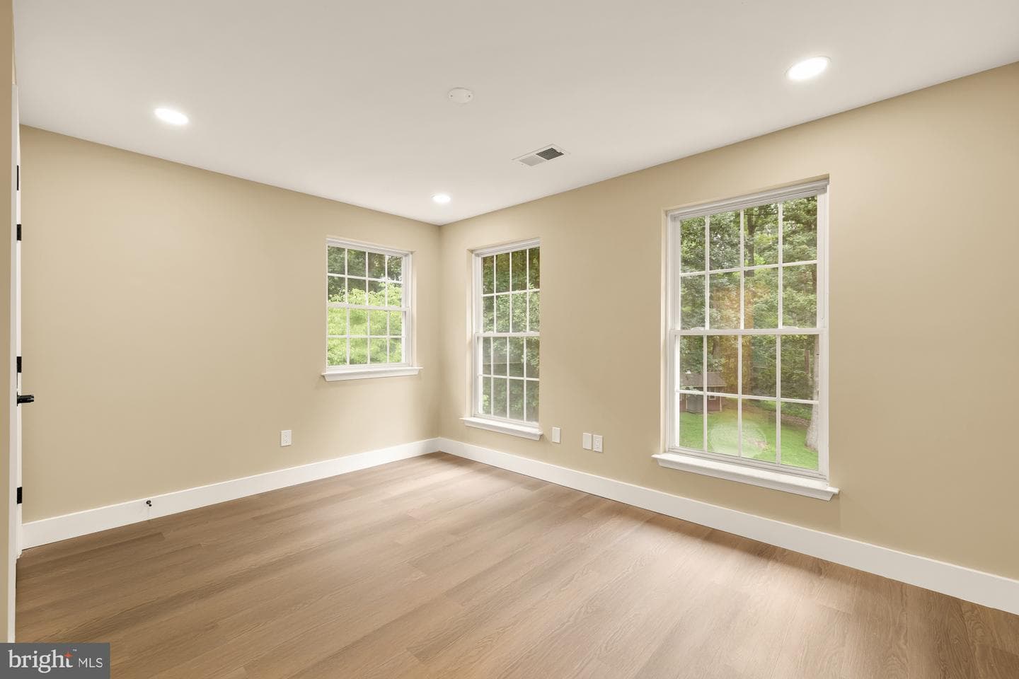 16229 Black Rock photo 45