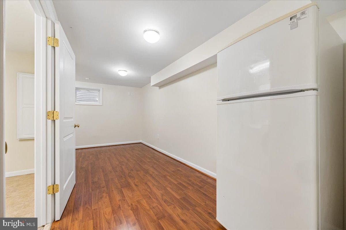 11315 Gainsborough Road photo 64